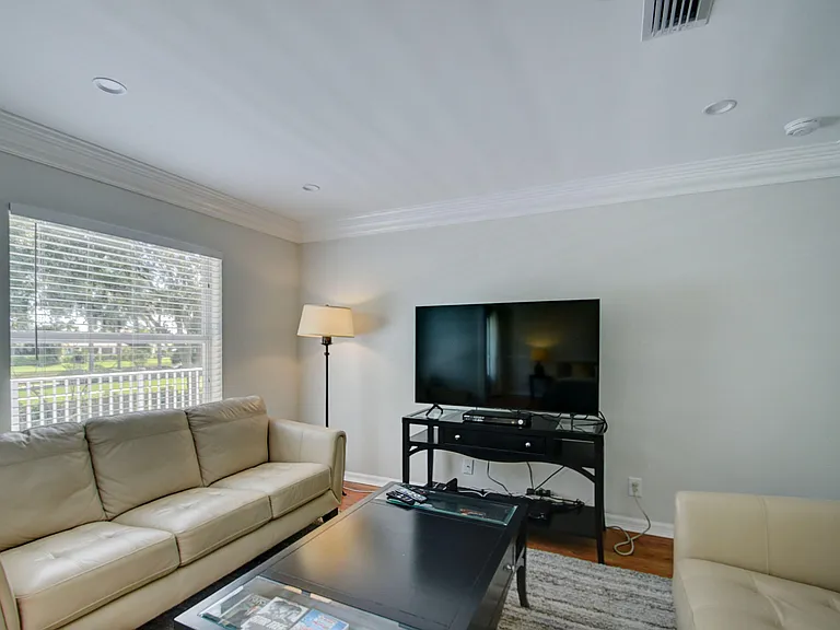 4006 Bahia Isle Cir — Photo 19
