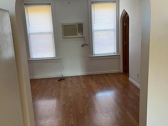 2nd image of 72 Skillman Ave #M