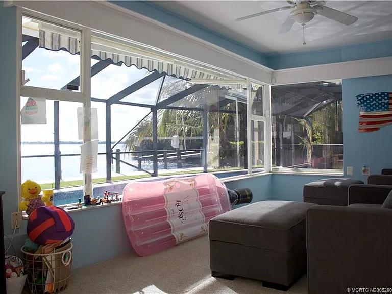 2744 NW Howard Creek Ln — Photo 30