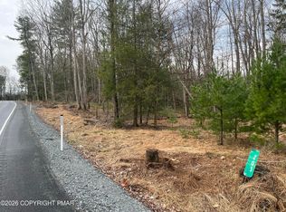 203 Highway 739, Hawley, PA 18428