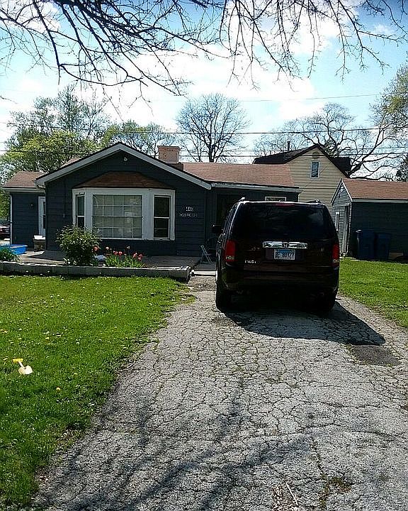 2nd image of 444 S Church Rd