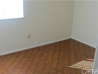 4th image of 2117 Rose Ave