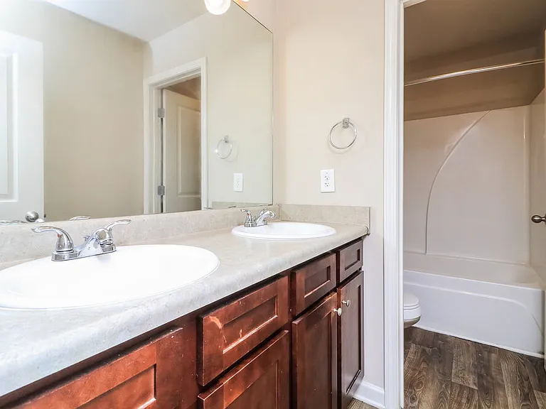 279 Faron Dr SW — Photo 14