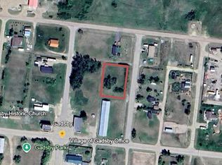 26 4th St, Gadsby, AB T0C1K0