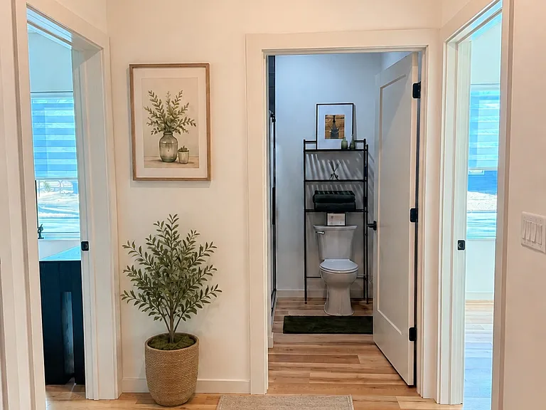 326 Fox Dr — Photo 4