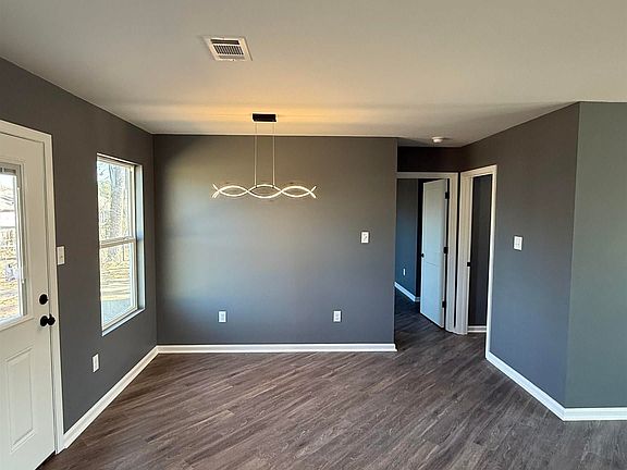 2nd image of 225 Dogwood Ave
