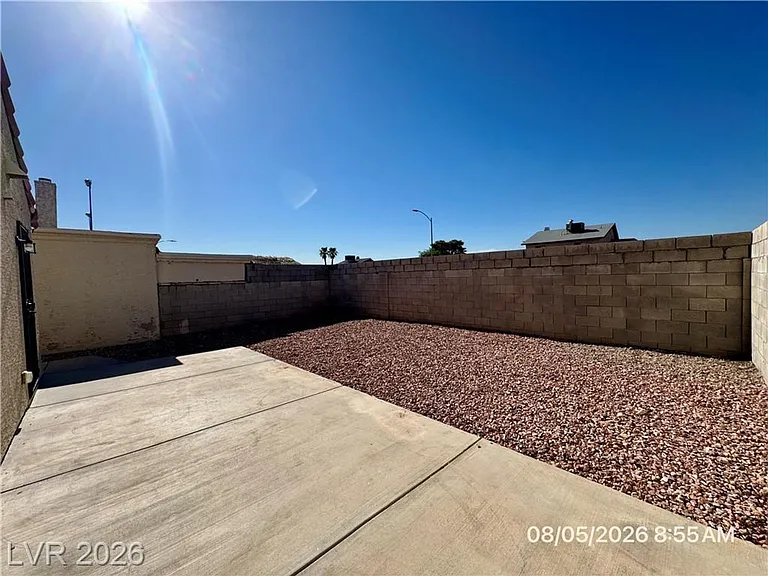 7749 Success Ct — Photo 26