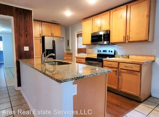 2201 NE 12th Ter, Gainesville, FL 32609