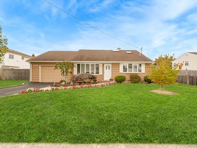 349 Lido Parkway, Lindenhurst, NY, 11757