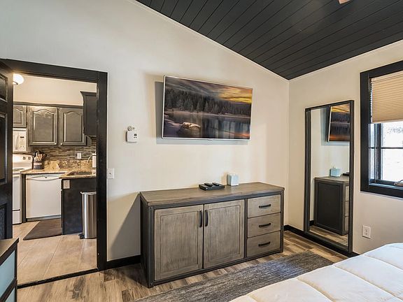 2nd image of 300 Bay Point Dr Unit 19-B