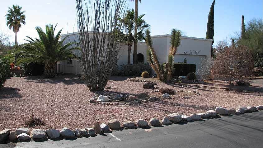 1st image of 591 W Vista Hermosa Dr