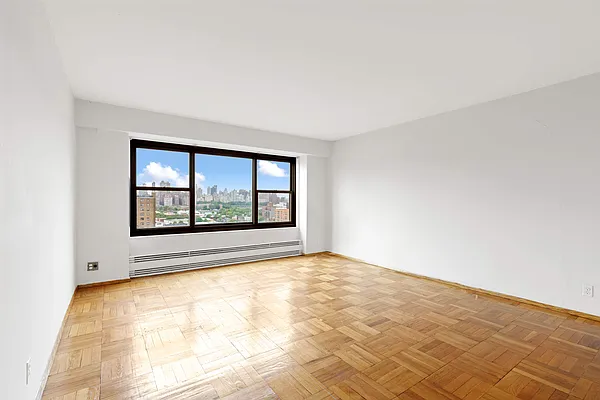 Sold by Compass | media 1