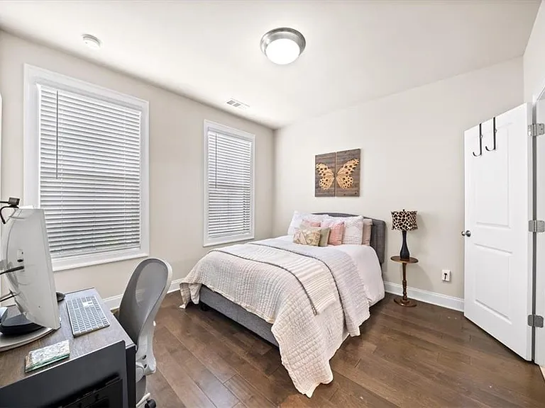 1829 La Dawn Ln NW — Photo 34