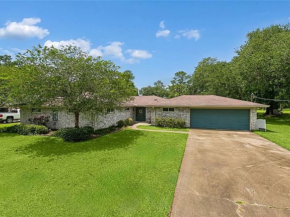 2nd image of 258 Plantation Rd