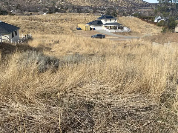 22213 McCarthy Dr #86, Tehachapi, CA 93561
