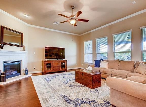 5th image of 4800 Diamante Dr