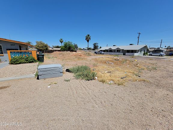 5th image of 6733 N 26th Avenue #11