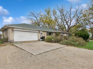 23520 N Old McHenry Rd, Lake Zurich, IL 60047