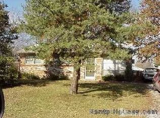 357 S Skyline Dr, Louisville, KY 40229