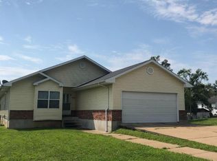5500 Robin Ave, Saint louis, MO 63120