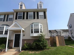 74A Three Rivers Dr, Newark, DE 19702