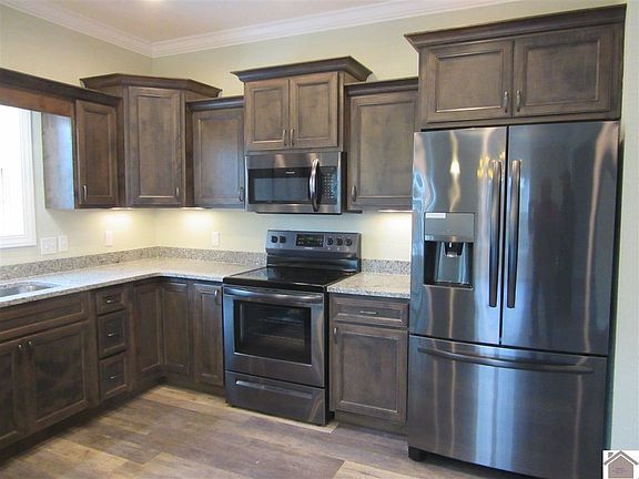 3rd image of 1210 Red Pine Cir