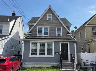 21224 Murdock Ave, Queens Village, NY 11429