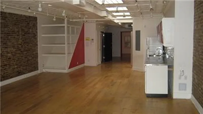 Rented by Living New York | media 38