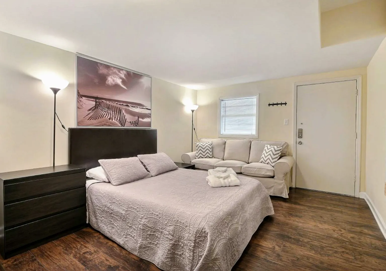 2020 — Photo 2
