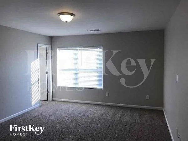6712 Blackwood Ln — Photo 7