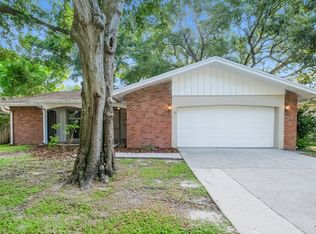 2431 Grove Ridge Dr, Palm Harbor, FL 34683