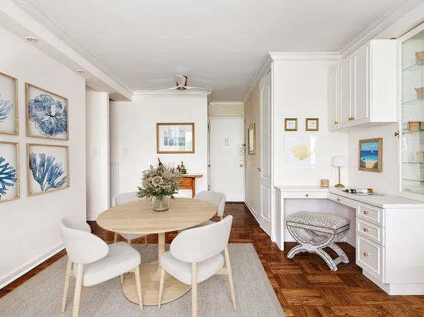 311 East 71st Street 2B image 2 of 5