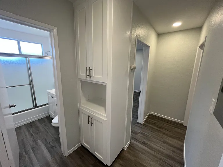12323 Texas Ave — Photo 14