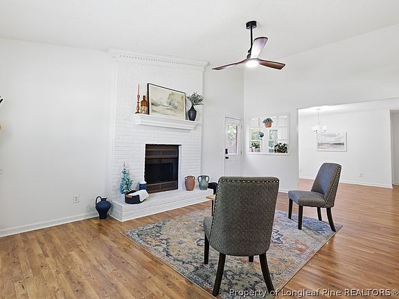 5th image of 7338 Pebblebrook Dr