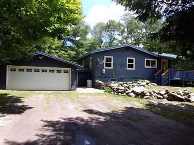 17 W Main St, Cummington, MA, 01026
