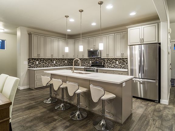 3rd image of 77 E Heron Ct #209