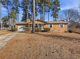 1304 Chara Ct, Spring Lake, NC 28390