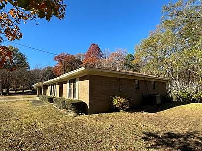 2nd image of 504 Herod Dr