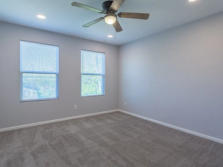 315 Bundy St #2 — Photo 22