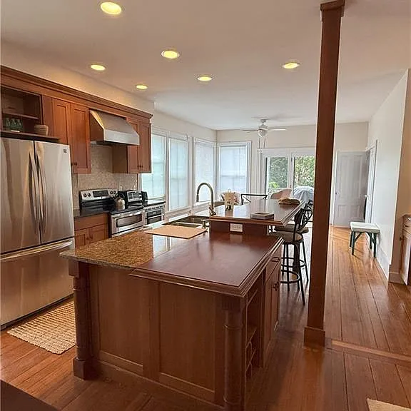 9 Union St #1 — Photo 8
