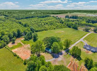 884 Swamp Rd, McMinnville, TN 37110
