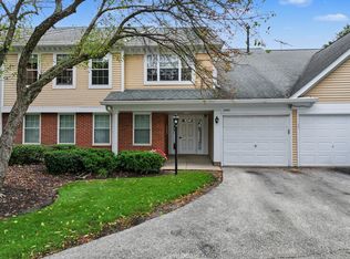 1005 Butternut Ln APT C, Mount Prospect, IL 60056