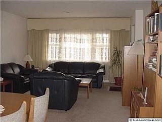 2nd image of 7 Caldwell Dr