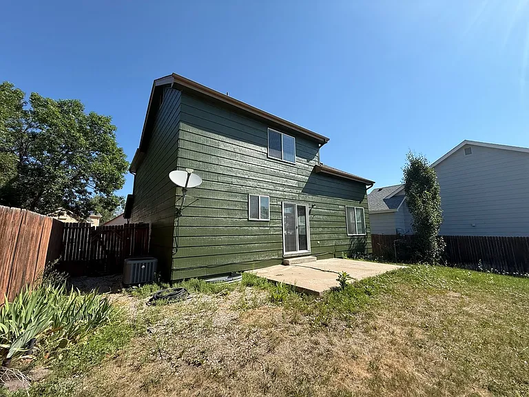 4810 Ardley Dr — Photo 22