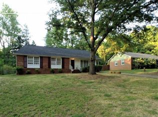 5221 Delivau Dr, Charlotte, NC 28215