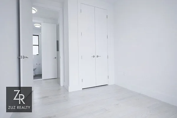 Rented by Zuz Realty | media 8