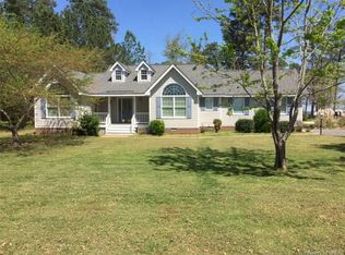 89 Kilmer Point Dr, Urbanna, VA 23175