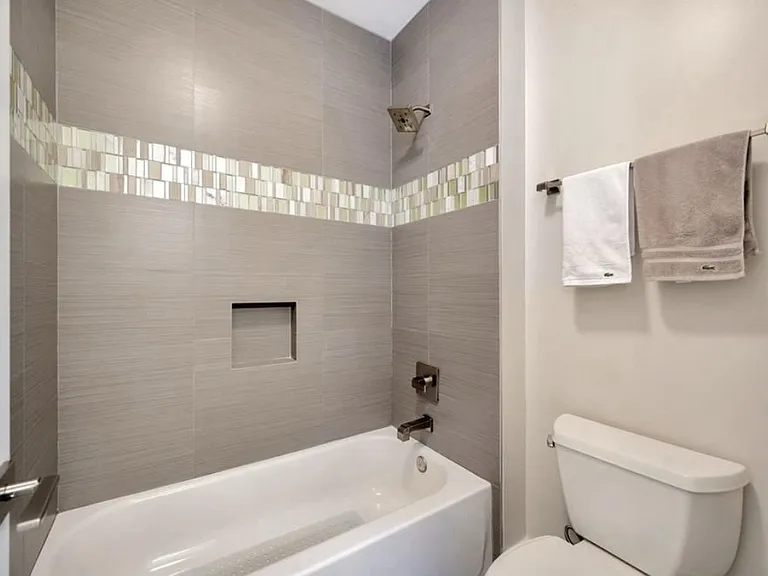 2706 W Trilby Ave — Photo 31