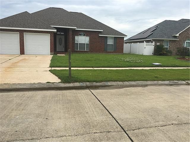 1st image of 145 Tammy Dr