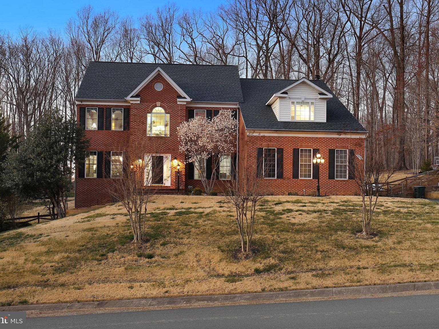 4904 Charmed Ct, Woodbridge, VA 22192 Zillow